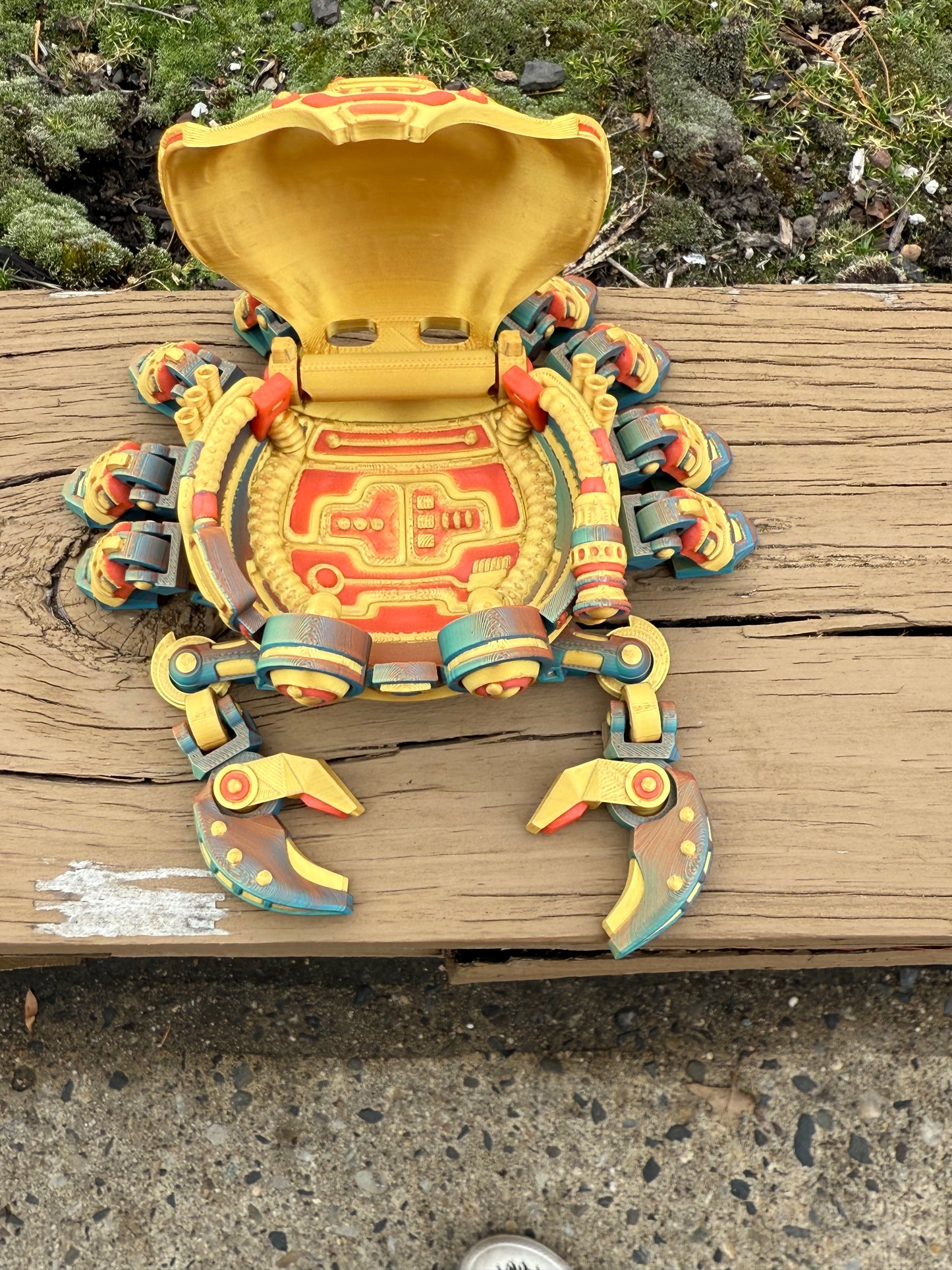 Cyber Crab 🦀 Box articulating