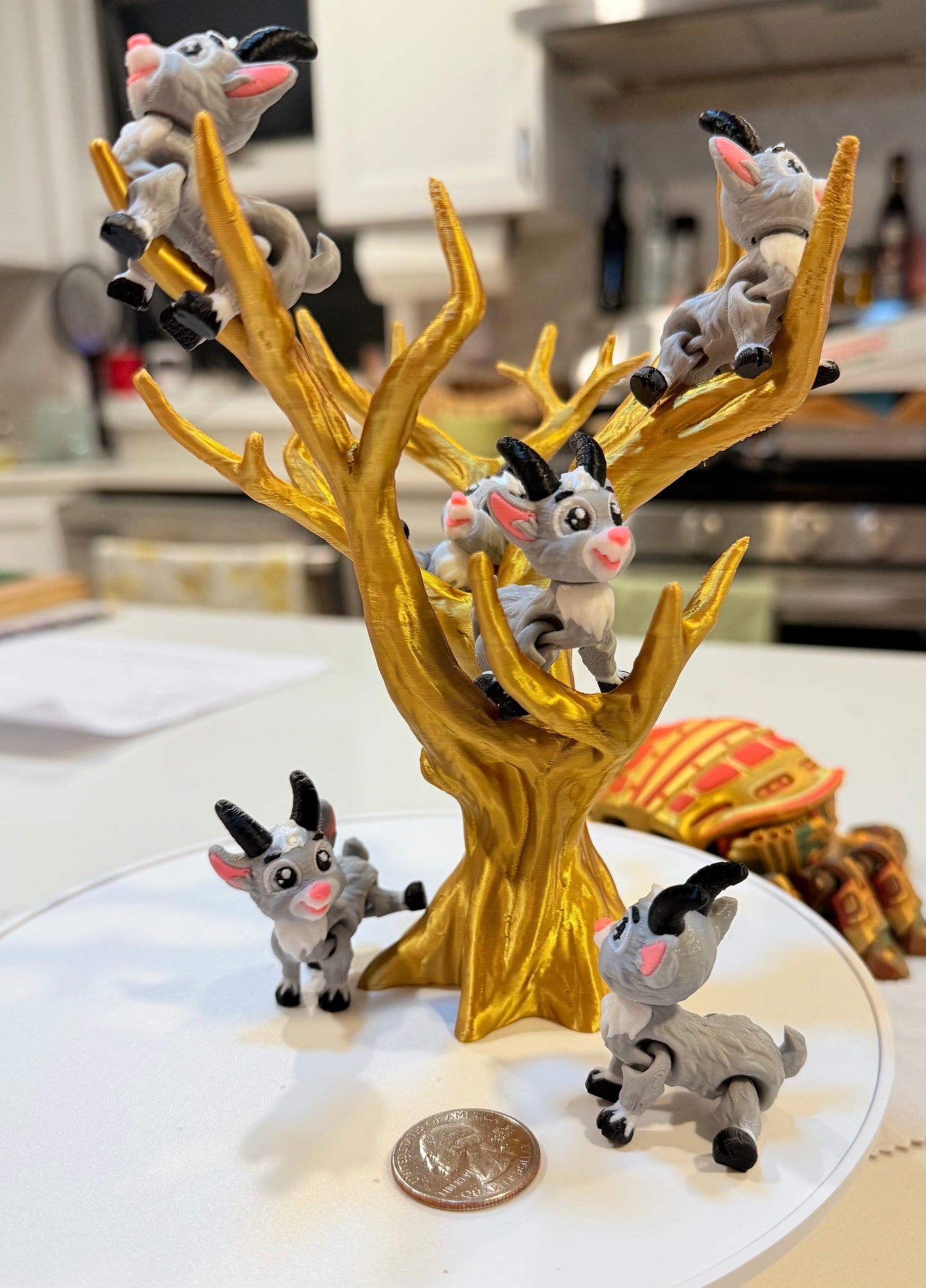 Flexi Tiny long horn Goat