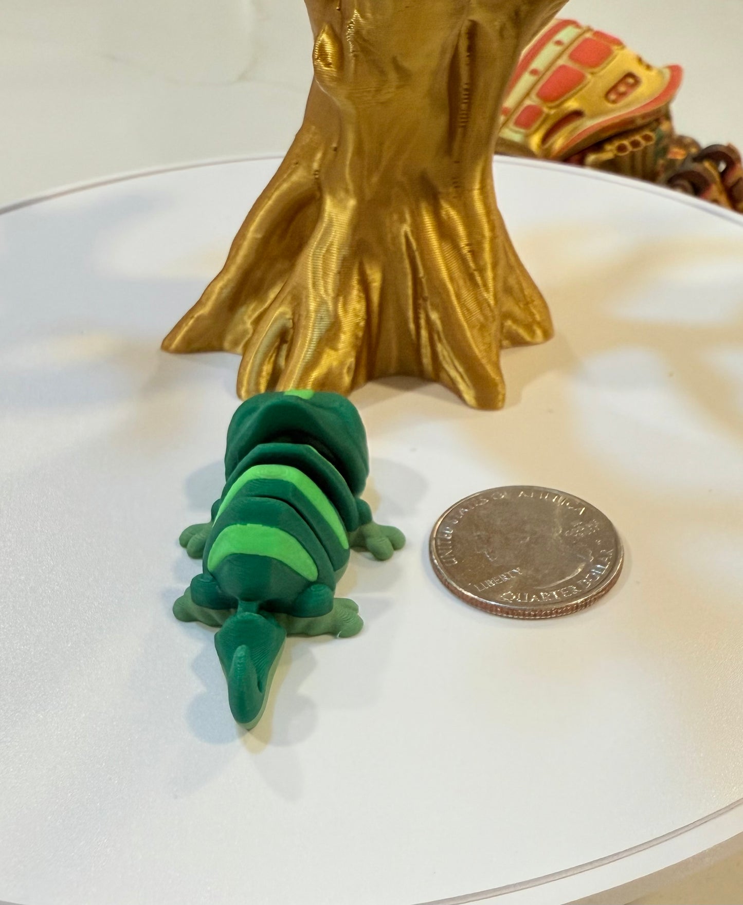 Tiny Flexi chameleon UV reactive!